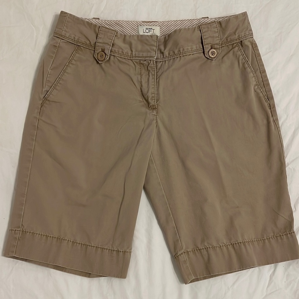 Ann Taylor Loft Bermuda Shorts Khaki Cotton